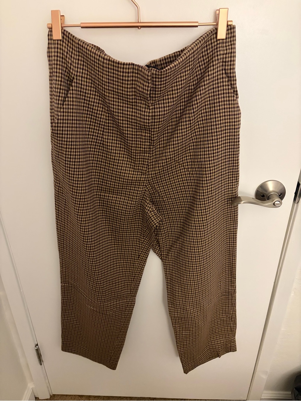 Zara Women’s Brown & tan Houndstooth Chinos